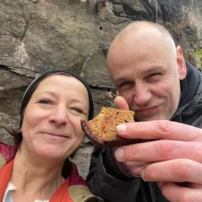 Corinn H. mit IQ Brot